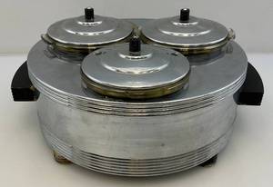 lot 71 image: 1950s MCM Chase Buffet Warmer With Pyrex Inserts