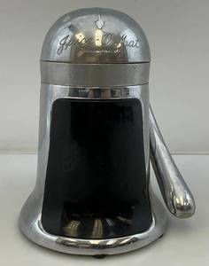 lot 74 image: 1960s Rival Juice-O-Mat