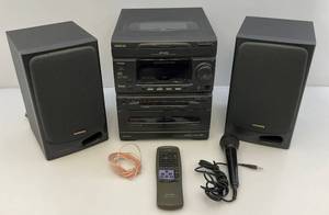 lot 128 image: Aiwa Multi Disk Player
