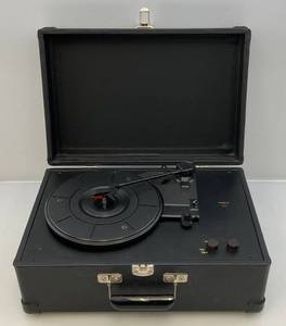 lot 178 image: Vintage Record Player In Case Powers Up Turntable Doesnt Move
