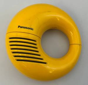 lot 211 image: Vintage YELLOW Panasonic Toot-A-Loop  Transistor Radio (WORKS)