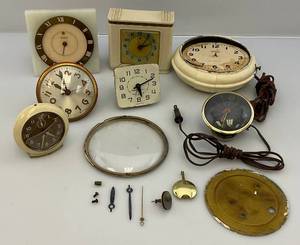 lot 225 image: Misc. Vintage Clock Parts
