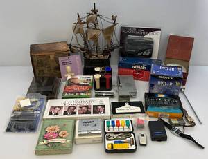 lot 293 image: Large Group Of Misc. Vintage Items
