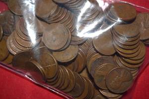 Lot of (150) WHEAT Cents from Philadelphia and Denver mints 1940s and 1950s