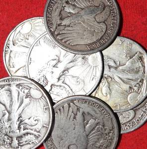 Lot of (7) 1940S41S41D42D43S45D47D 90% Silver Walking Liberty Half Dollar