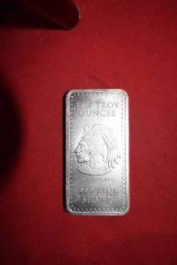 Lot of (1) .999 Fine Silver 10 Troy Ounces Aztec Calendar (not encased)