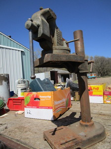 Morgan Vise on Stand