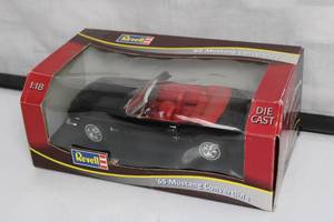 1965 Revell Mustang Convertible Die-Cast 118
