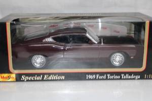 1969 Special Edition Ford Torino Talledega Die-Cast 118