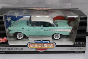1957 Chevy Bel Air Sport Coupe Die-Cast 118