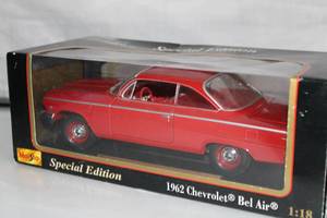 Maisto Special Edition 1962 Chevrolet Bel Air Die-Cast 118