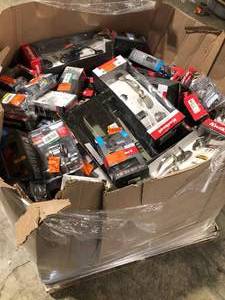 Gaylord of Assorted Door Handles and Locks Various Models and Conditions  Customer Returns See Pictures