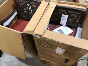 Lot of 2 Oakshire Park Cushioned Aluminum Outdoor Dining Chairs with Red Cushions (2-Pack) Customer Returns See Pictures