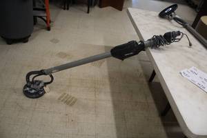 lot 927 image: Porter-Cable 9 Dry Wall Vacuum Disc Sander Wand 7800
