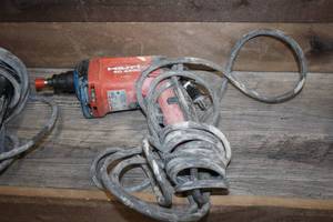 lot 965 image: Hilti Drill SD4500
