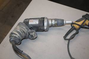 lot 1016 image: Rocker VSR Screwdriver 4063