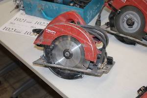 lot 1020 image: Hilti 7-14 Circular Saw WSC7.25-S