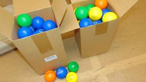 lot 99 image: 80 Mixed Pack 2.5 Inch Inspiration Stress Balls