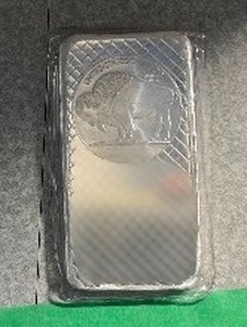 lot 131 image: 10OZ SILVER BAR