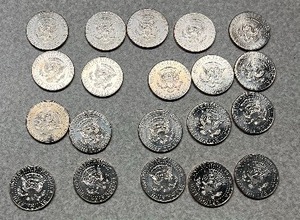 lot 115 image: 20) 2018P KENNEDY HALF DOLLARS NIFC COLLECTORS ONLY COINS