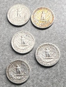 lot 106 image: 5) 1958 WASHINGTON QUARTERS 90% SILVER