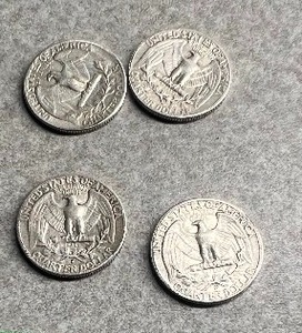 lot 104 image: 4) 1961 WASHINGTON QUARTERS 90% SILVER