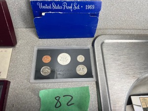 lot 82 image: 1969 US PROOF SET