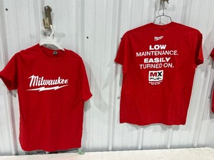 lot 39 image: 15) MILWAUKEE T-SHIRTS ML2XL3XL $150