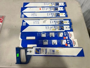 lot 15 image: LENOX PVCABS 18 SAW W 7 EXTRA REPLACEMENT BLADES