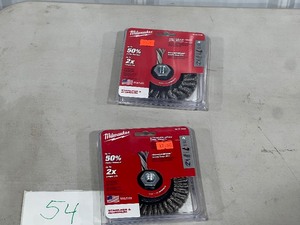 lot 54 image: 3) MILWAUKEE 4 WIRE WHEELS WIRE BRUSH $60