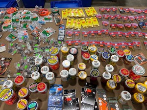 lot 68 image: HUGE TABLE FULL OF SNAP SWIVELS, SWIVELS, WEIGHTS, SNELLS, TROUT BAIT, RIGS, HOOKS, LEADERS, & JIGS