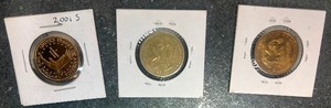 lot 140 image: 3) US DOLLAR COINS 2001S, 2009, 2009