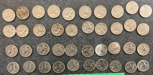 lot 125 image: 40) 1976D BICENTENNIAL WASHINGTON QUARTERS