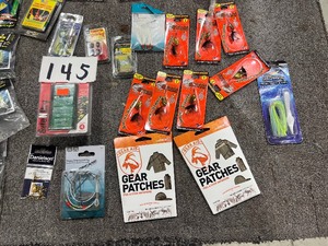lot 145 image: GLOWSTICKS, RIGS,SPINNERS, JIGS, & ROD N REEL