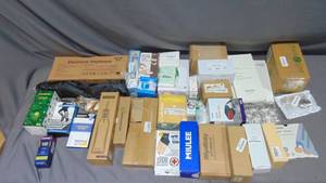 lot 162 image: Large Mixed Lot See Photos
