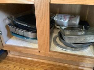 Cake Pans and Bakeware