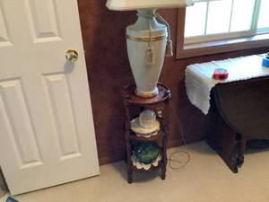 Side Table, Dcor & Lamp