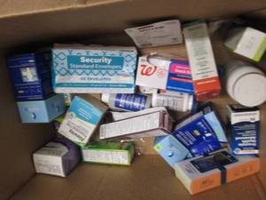 lot 33 image: Assorted Personal Care Items...