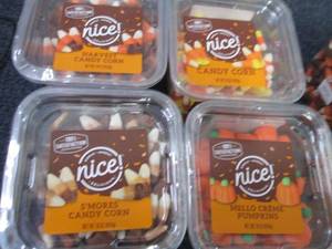 lot 43 image: 4- 16 oz Nice Halloween Candy- in d...