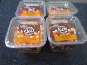lot 55 image: 4- 16 oz Nice Halloween Candy- in d...