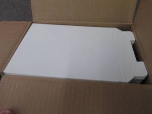 lot 179 image: 100 ct- 7X9 White Stayflats Mailers...