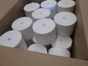 lot 184 image: Box of High Capacity Coreless Toile...