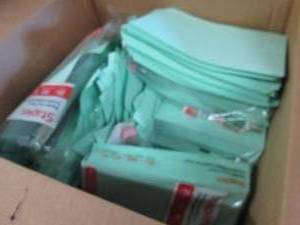 lot 186 image: Box of Open Ream Staples Green Pape...