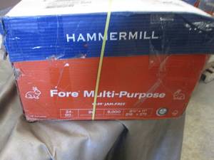 lot 196 image: 9 Reams Hammermill 103283 Fore MP M...