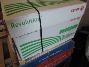 lot 200 image: Xerox Revolution 8.5 x 11 Carbonl...