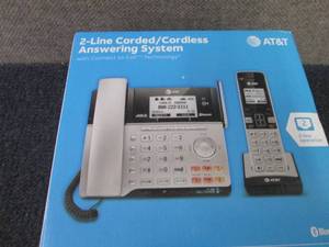 lot 210 image: AT&T 2 Line CordedCordless Answeri...