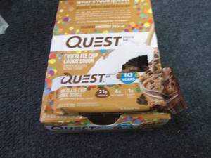 lot 291 image: 12- Quest Chocolate Chip Cookie Dou...