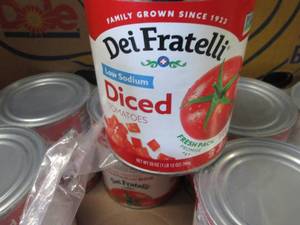 lot 379 image: 12- 28 oz Dei Fratelli Low Sodium D...