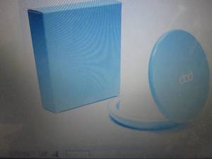 lot 429 image: 2 Pop Sonic LED Compact Mirrors Ret...