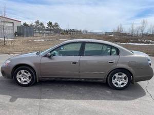 2003 Nissan Altima 2.5 - 1 OWNER